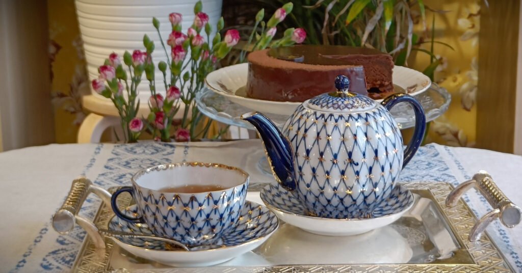 Tea and sweets at the Old Tea Shop